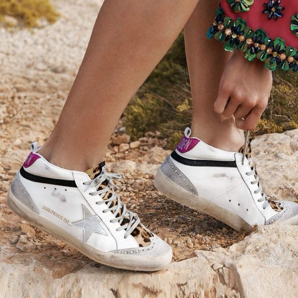 ISO THESE GOLDEN GOOSE